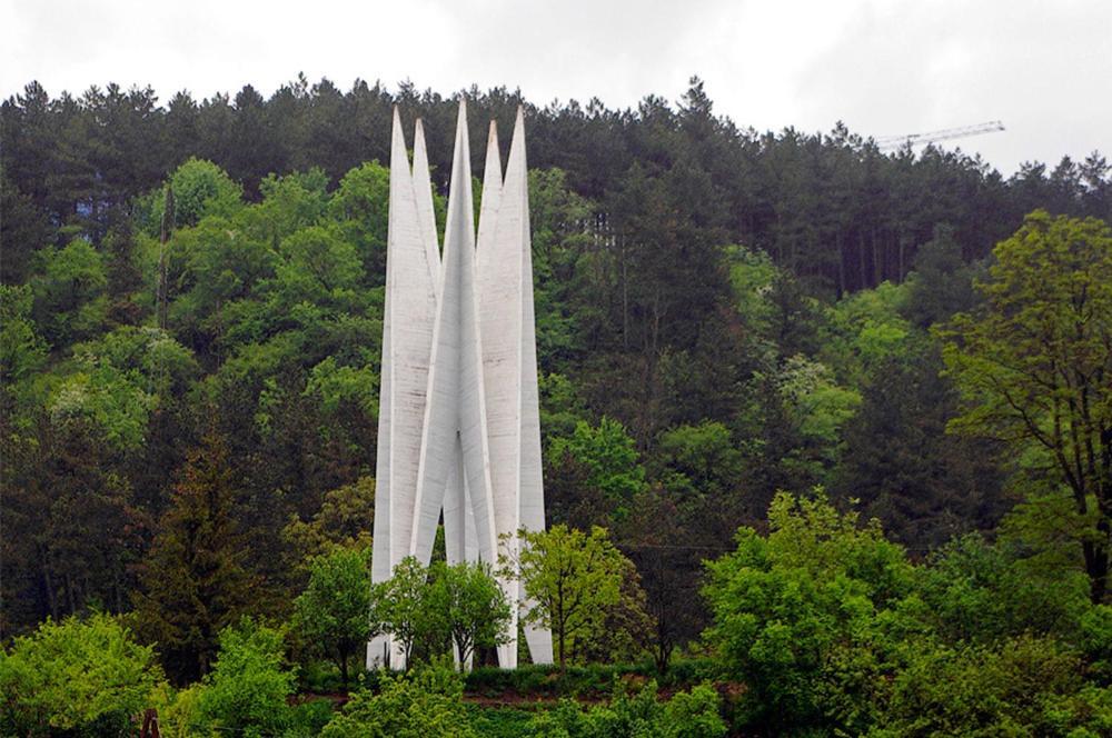 Petit Dilijan Bed & Breakfast Luaran gambar