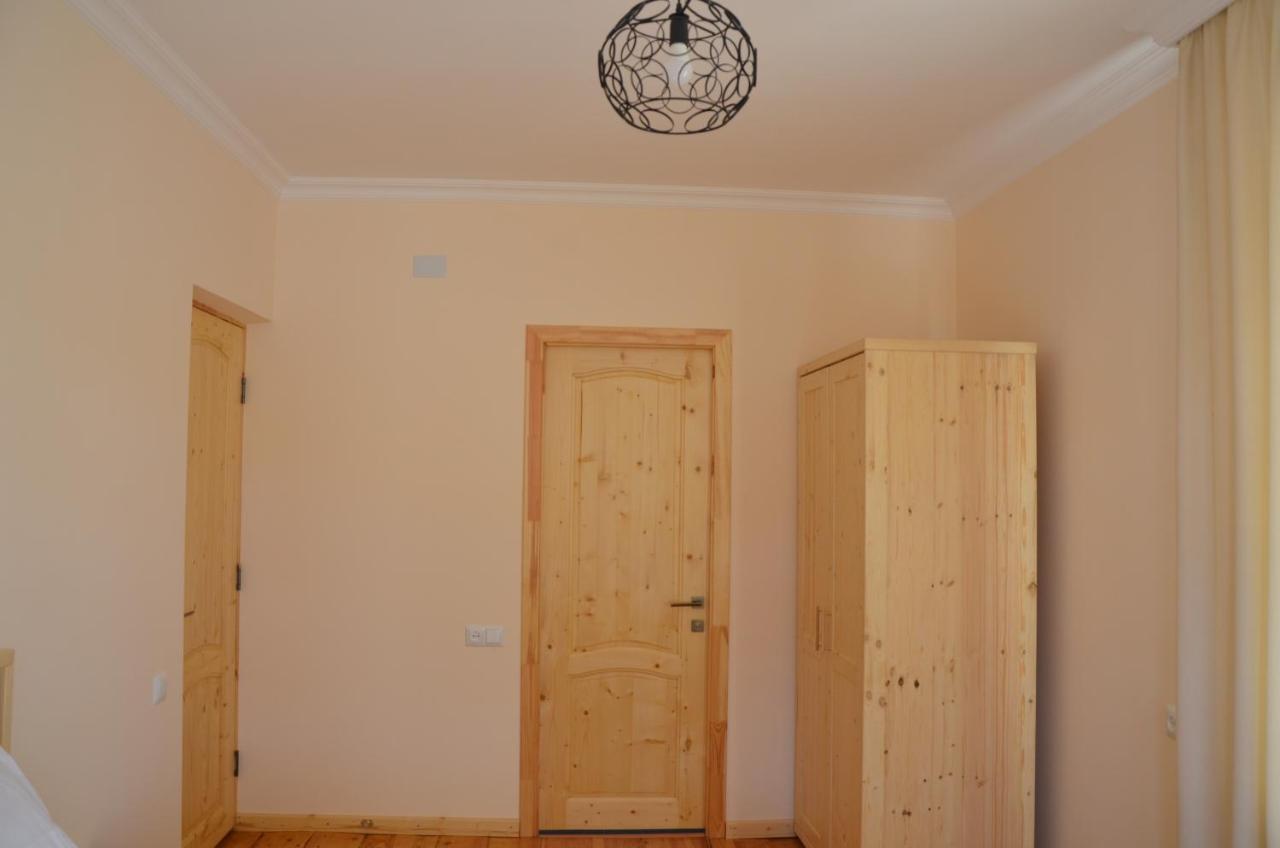Petit Dilijan Bed & Breakfast Luaran gambar