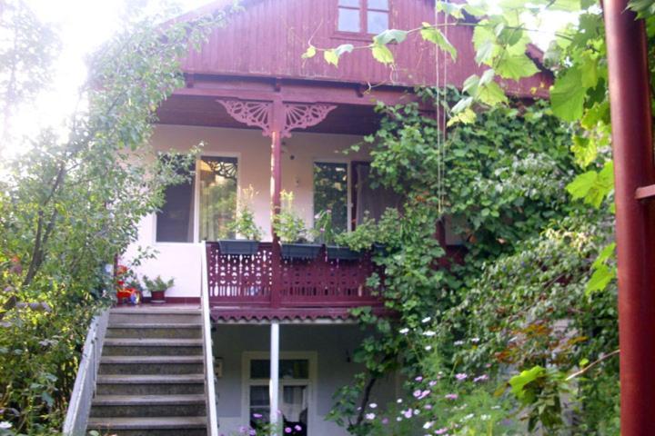 Petit Dilijan Bed & Breakfast Luaran gambar